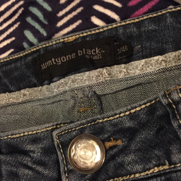 Twentyone black by rue21 size 3/4 - Picture 4 of 6